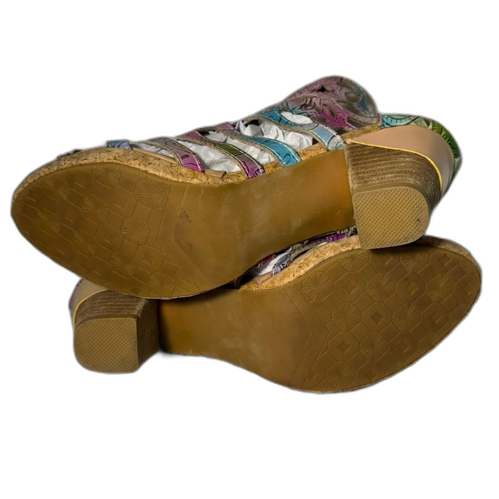 Colorful Women's Cutout Heeled Sandals - Picture 9 of 9